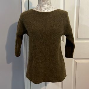 J. Crew Italian Cashmere Olive Green Medium Sweater Drop Shoulder